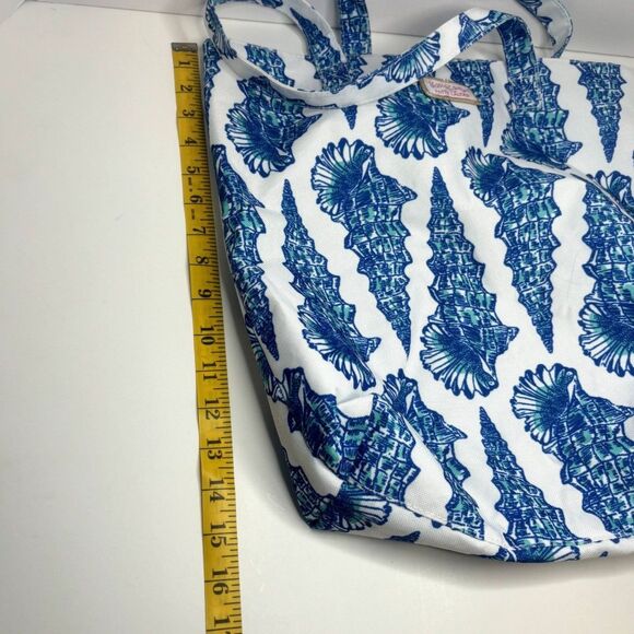 Lilly Pulitzer Seashell Large Tote Shoulder Bag Womens White Blue Desigen - Picture 9 of 10
